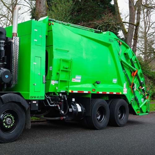 Transport answer: GARBAGE TRUCK