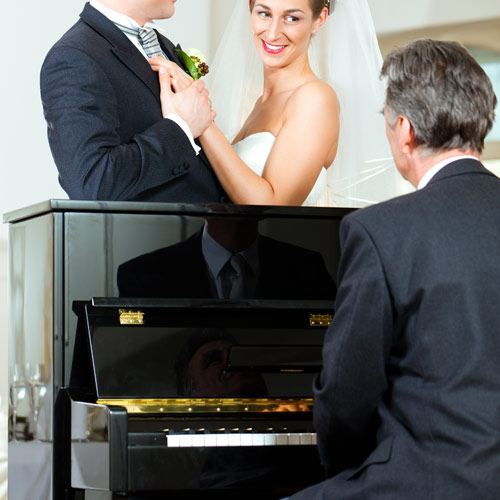 Mariages answer: PIANISTE