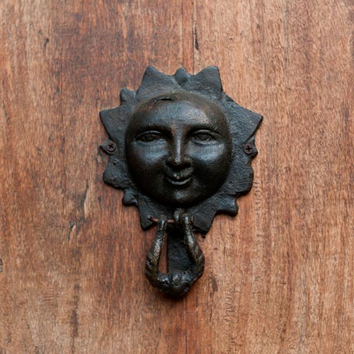 K is for... answer: KNOCKER
