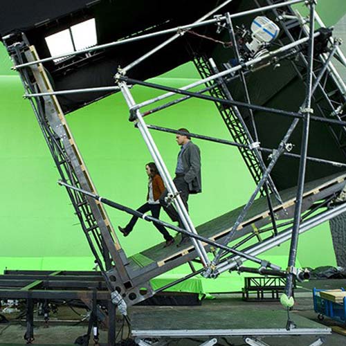 Movie Sets answer: INCEPTION