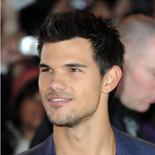 Actores answer: TAYLOR LAUTNER