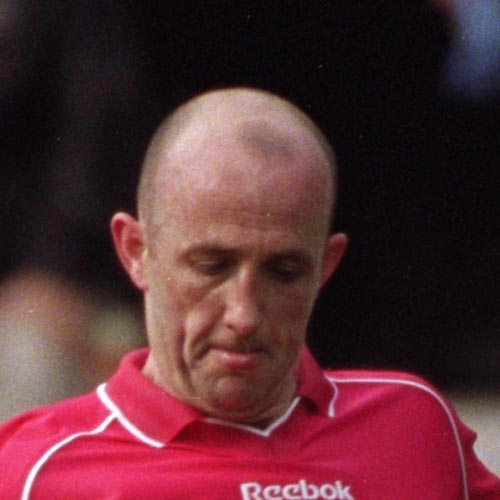 HÃ©roes del LFC answer: GARY MCALLISTER